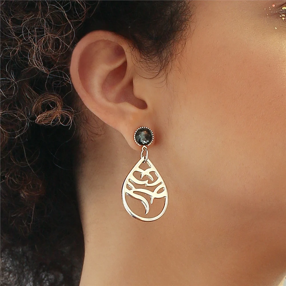 Lir Teardrop Earrings - Image 4