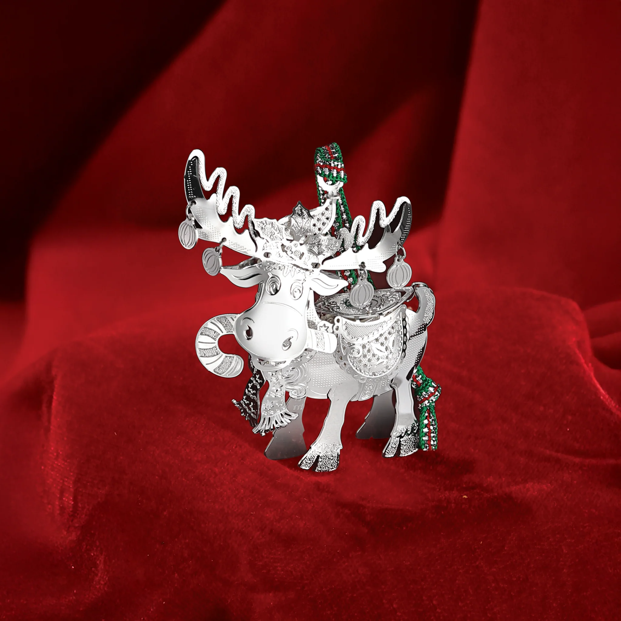 Moose Christmas Tree Decoration - Image 2