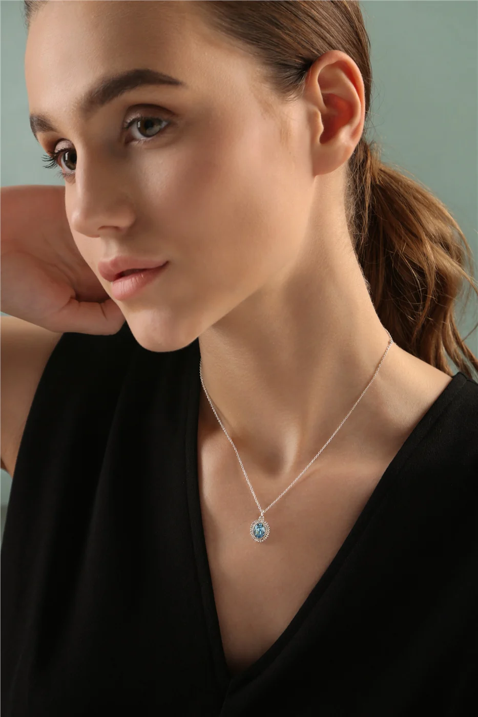 Oval Aquamarine Stone Pendant - Image 2