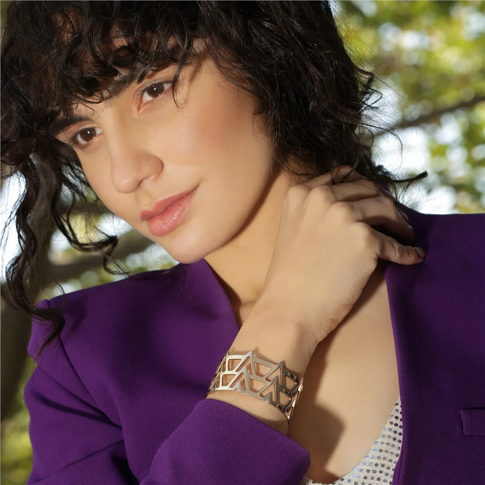 Sonata Triangular Bangle - Image 2